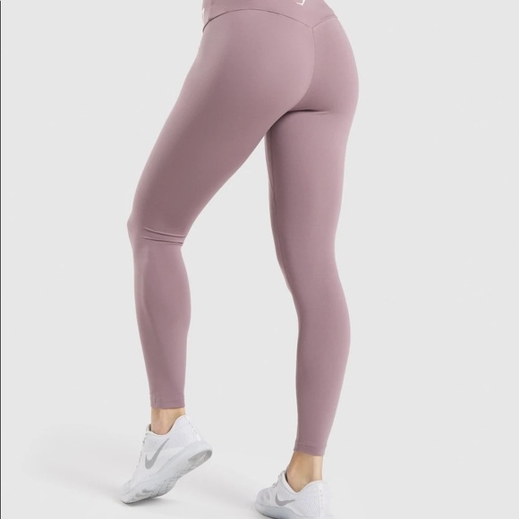 Taupe Gymshark Training Leggings Medium - Picture 2 of 5